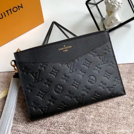 Repzbay LOUIS VUITTON POCHETTE MÉLANIE MM 0625